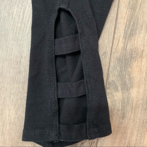 C Active Black Cutout Leggings - Picture 4 of 4